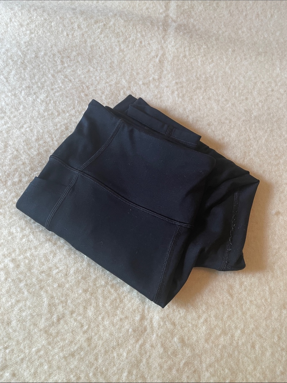 Victoria's Secret Black On Point Flow Leggings - Size 14